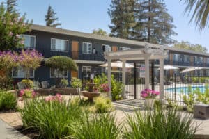 Redwoods Hayward Bay Area Apartments